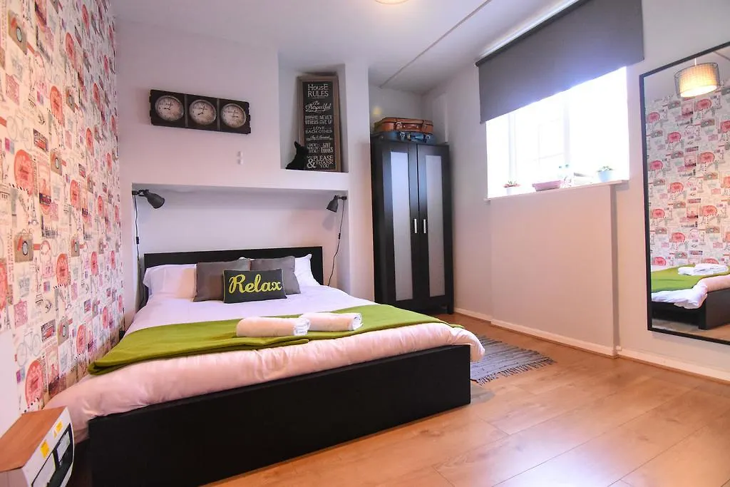 Monopoly Accommodations Londra Regno Unito
