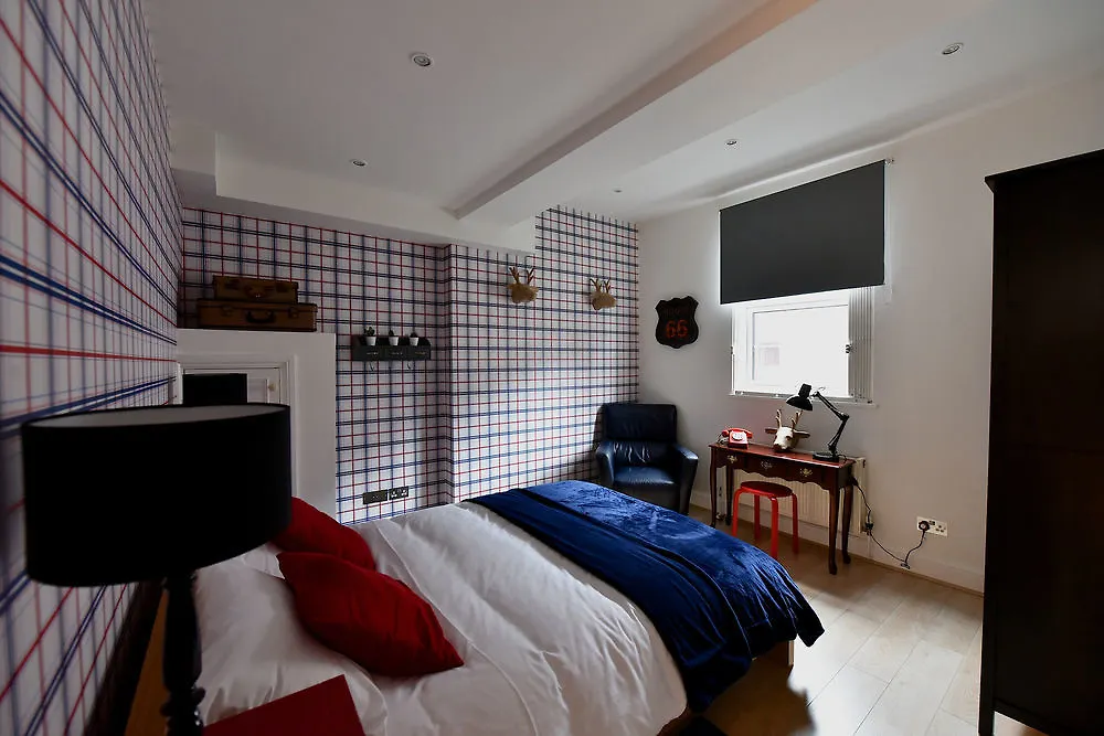 Monopoly Accommodations Londra